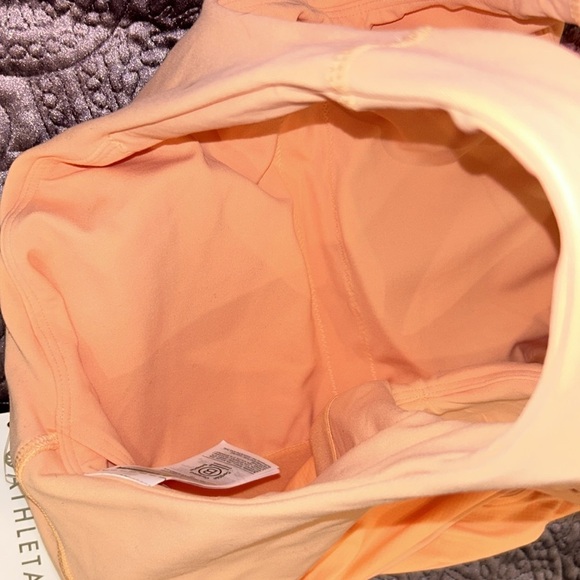 Athleta Conscious Cut Out Crop D-DD, Size Small  Coral - Picture 8 of 8